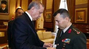 erdogan-in-basyaveri-ali-yazici-basbakan-in-da-yerini-.jpg