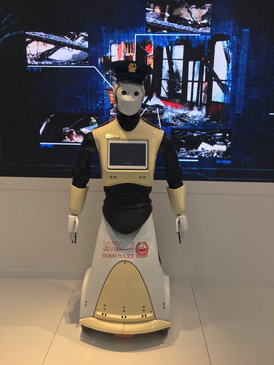 dubai_police_robot