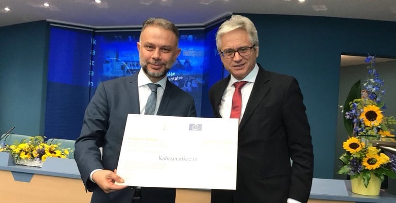 ERTÜRK AVRUPA DİPLOMASI ÖDÜLÜNÜ ALDI (5)