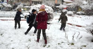 ankara-da-okullara-kar-tatili.jpg