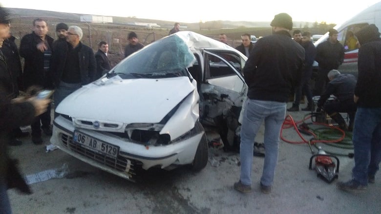 Akyurt'ta Kaza : 1 Ölü 4 Yaralı 2
