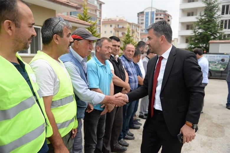 Başkan Çetin Belediye Personeli İle Bayramlaştı
