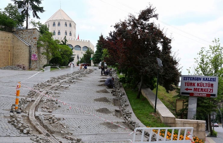 Estergon Kalesi Eski Günlerine Dönüyor 2