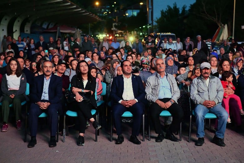 Açık Hava Sinema Günleri Başladı 1 Açık Hava Sinema Günleri Başladı 1