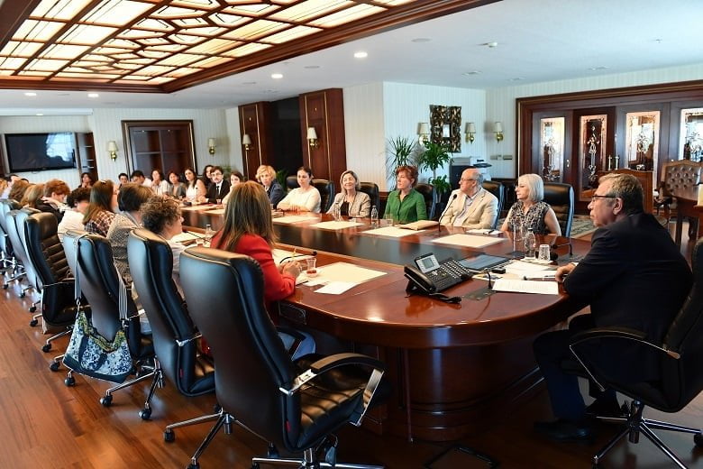 Ankara İçin Büyükşehir ve Akademisyenler El Ele Verecek 1 Ankara İçin Büyükşehir ve Akademisyenler El Ele Verecek 1