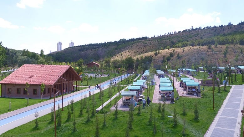 Ankara'nın İlk Millet Bahçesi... Ziyaretçi Akınına Uğruyor 6