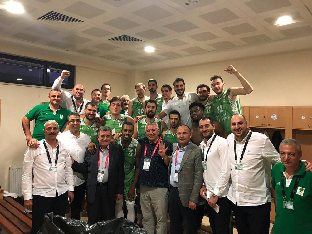 Şampiyon galibiyetle başladı 1