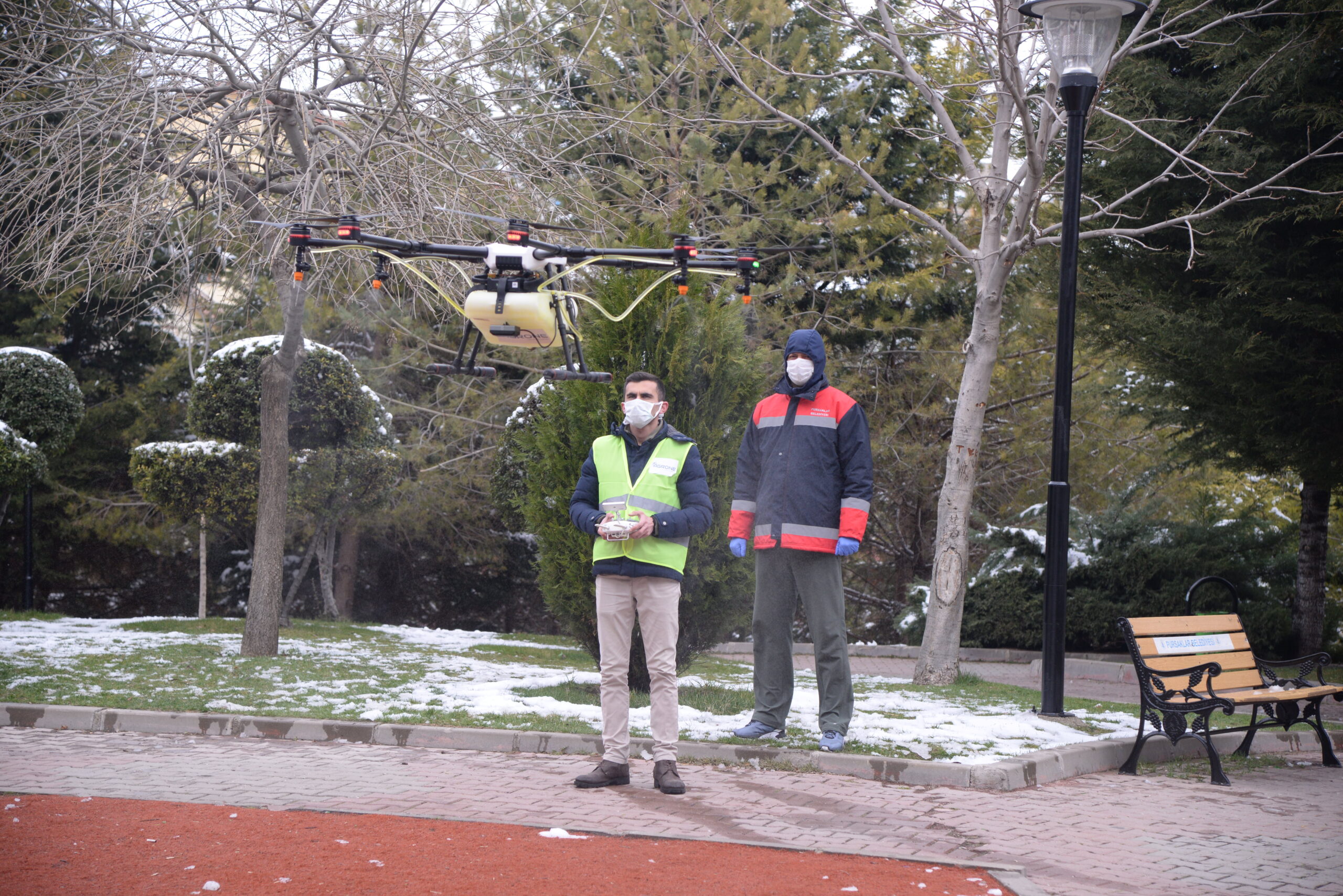 Türkiye’de bir ilk: Drone ile dezenfekte çalışması