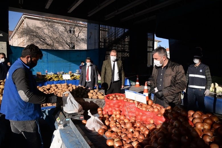 Başkan Ertuğrul Çetin’den Ramazan öncesi Pazar Denetimi 2