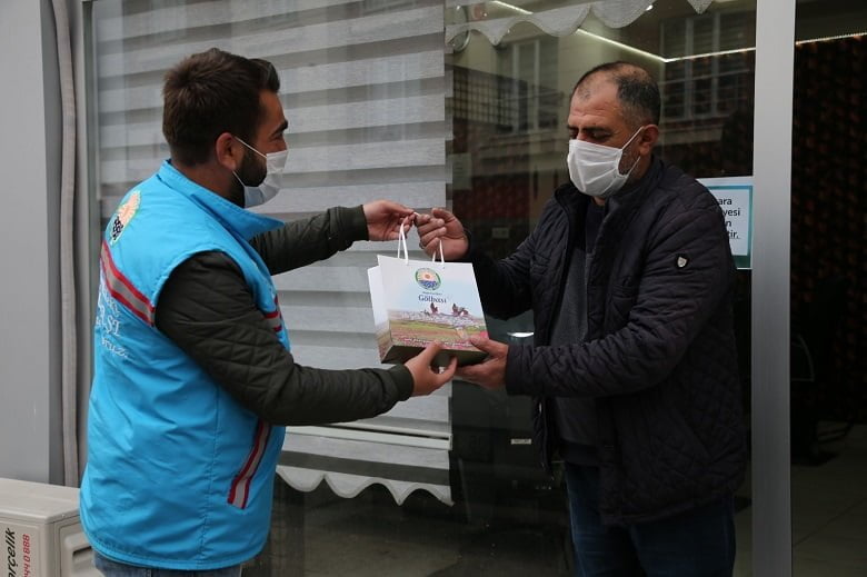 11 Mayıs Öncesi Berberlere ve Kuaförlere Sıkı Temizlik Önlemi 1