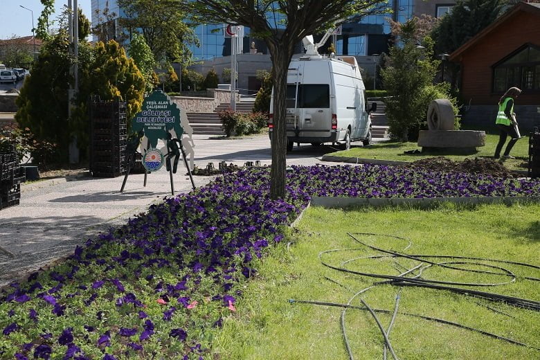 Gölbaşı park ve bahçelerinde çalışmalar sürüyor 1