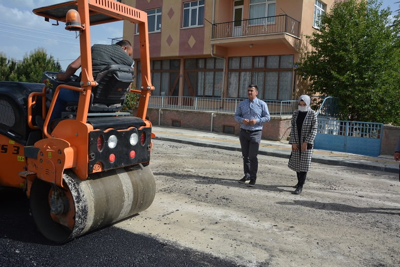 Akyurt Belediyesi Asfalt Yaması Yapıyor