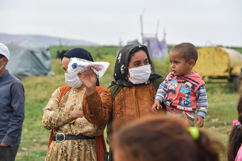 Akyurt ve Kalecik'te mevsimlik işçilere hijyen paketi 3