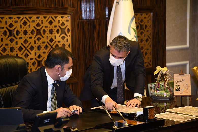 Bakan Kurum Pursaklar Belediye Başkanı Ertuğrul Çetin’i Ziyaret Etti