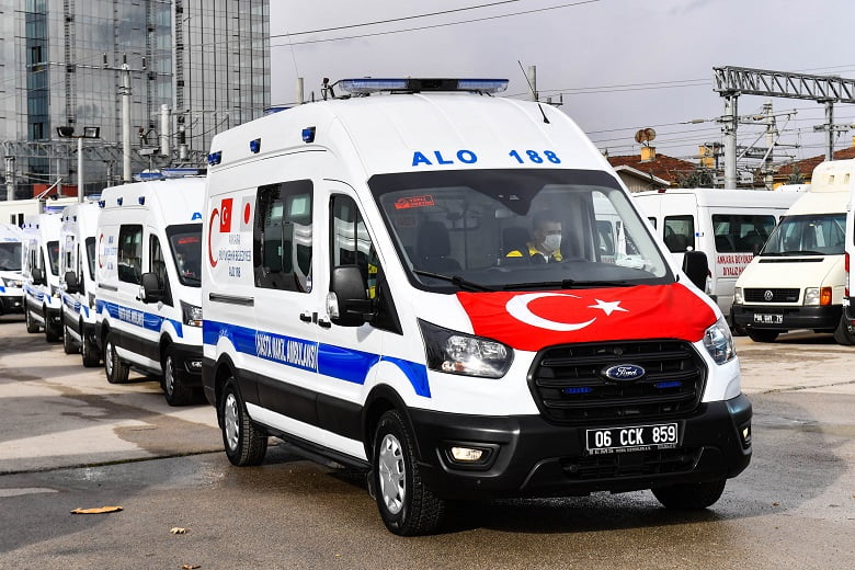 Büyükşehir ambulans ve diyaliz araç filosunu genişletti 2