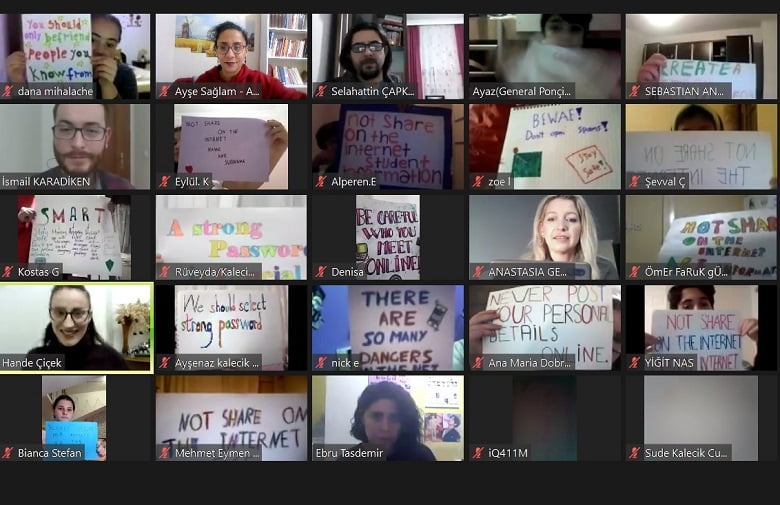 Türkçe Öğretmeninden Uluslararası Güvenli İnternet Projesi