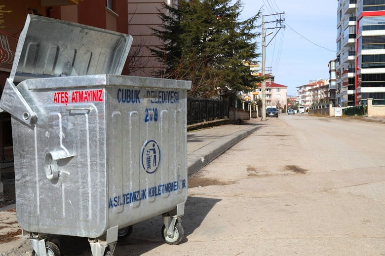 İki Mahallede Çöp Toplama Sistemi Değiştirildi