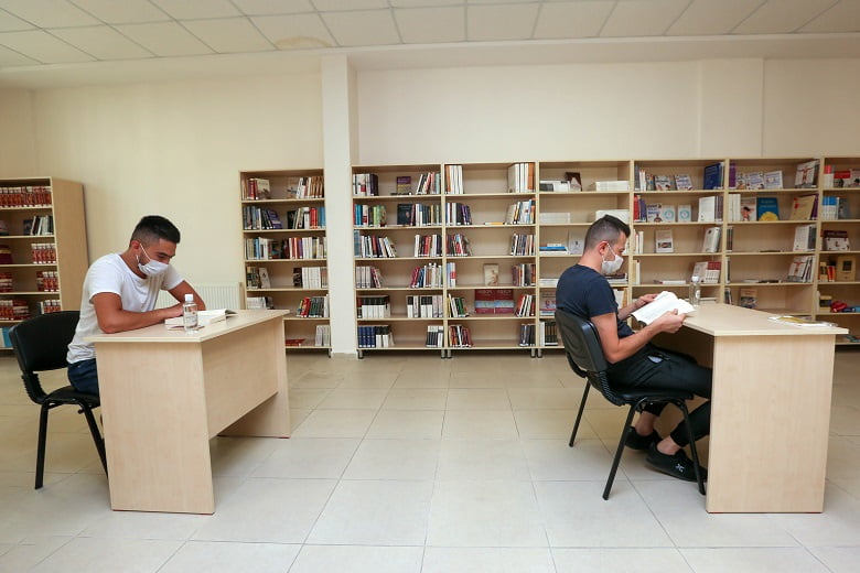 Yenimahalle’nin kütüphanelerine yoğun ilgi
