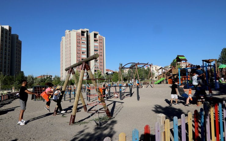 Çankaya parkları Ankaralıları bekliyor 3