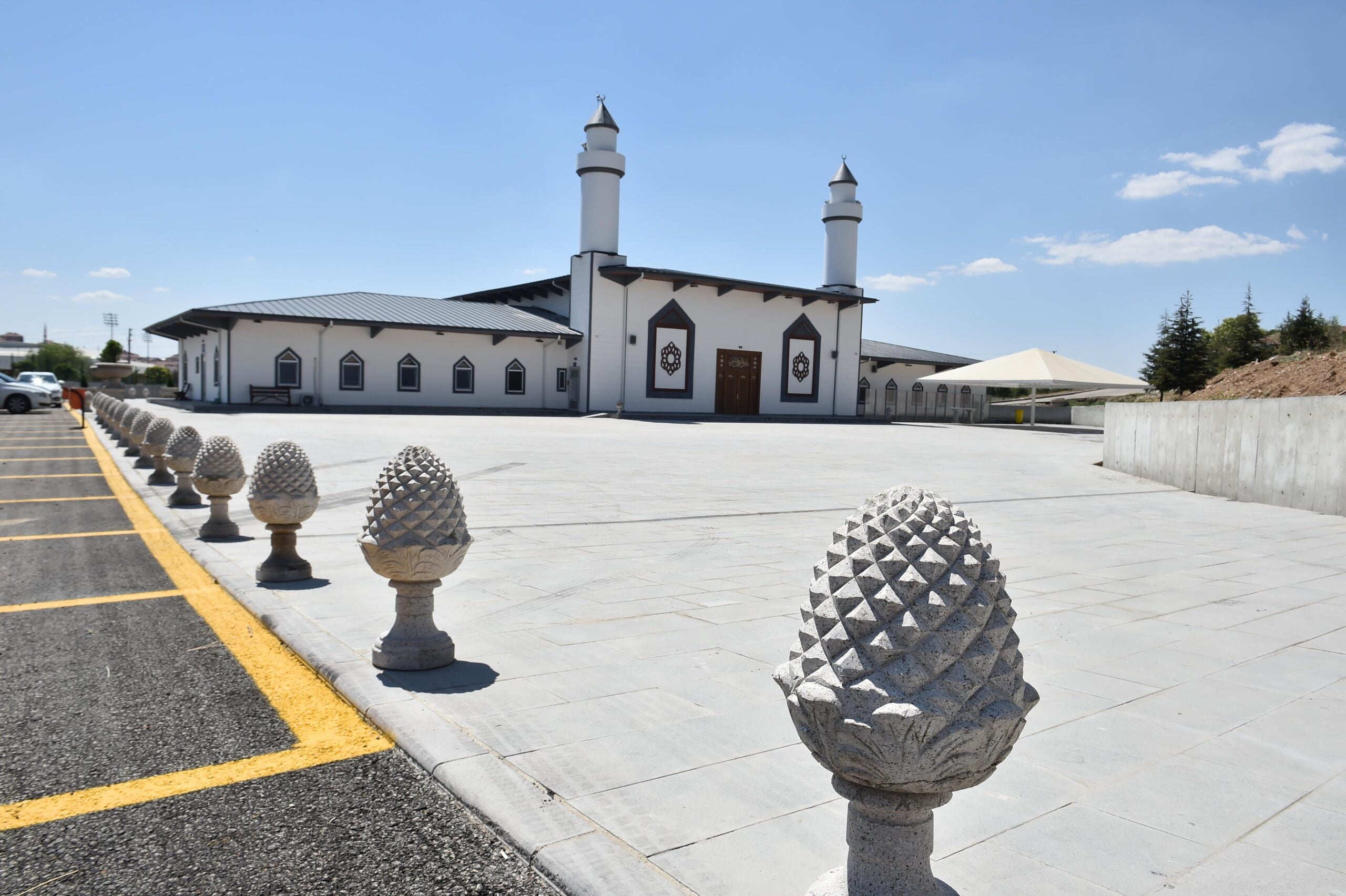 Gölbaşı mezarlığı hizmet binasında çalışmalar tamamlandı 1