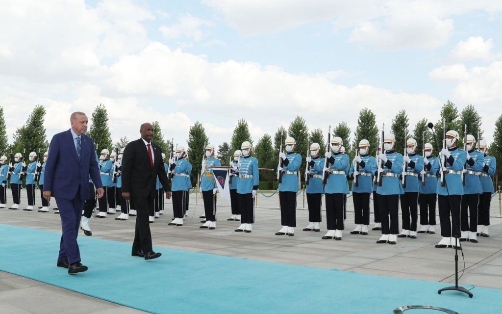 Cumhurbaşkanı Erdoğan, Sudan Devlet Başkanı’nı ağırlıyor