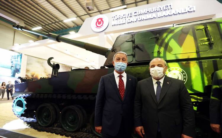 İki bakanın e-fırtına obüsü hatırası!