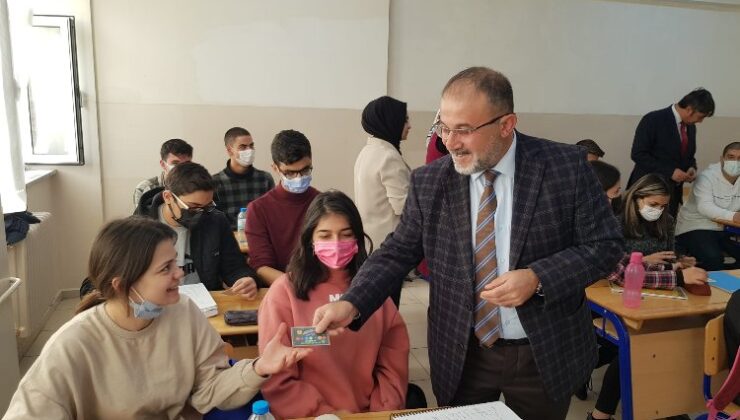 Kahramanmaraş Afşin Belediye Başkanı Güven’den eğitime destek