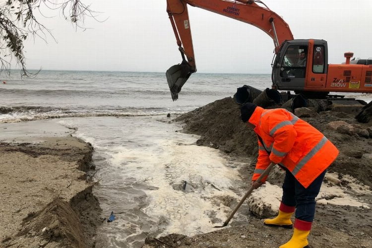 Balıkesir Edremit'te şiddetli yağmur önlemi