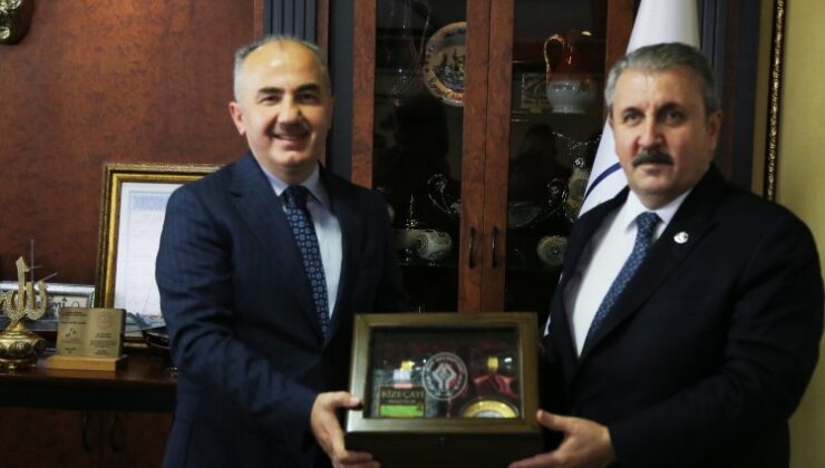 Rize Belediye Başkanı Metin, Büyük Birlik Partisi’ni ağırladı