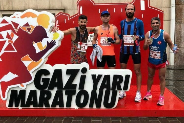 Manisalı atlet Gazi Maratonunda 1. oldu 4