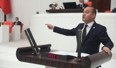 CHP’li Karabat: AKP hükümeti Katar’a ses çıkaramıyor