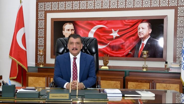 Malatya Büyükşehir Belediye Başkan Gürkan, yeni yılı kutladı