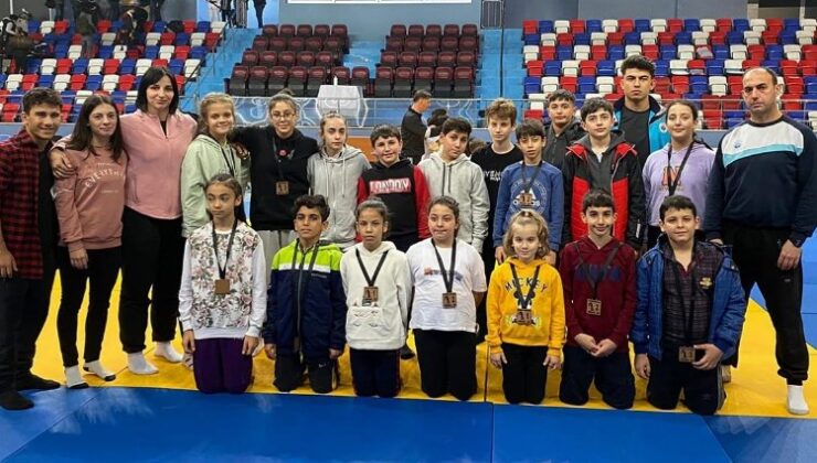 Bursa Gemlikli minik judocular madalya avcı çıktı