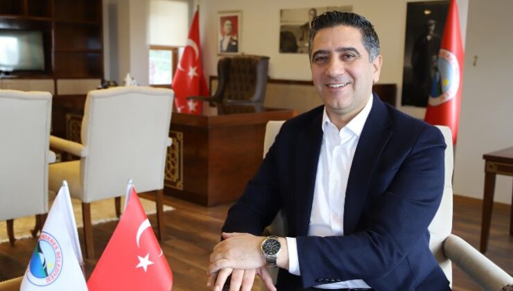 Başkan Kayalar : “İzmir Menderes’te 2022’de de özveriyle çalışacağız”