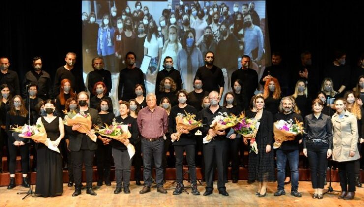 İzmir Narlıdere’de “Dünya Koro Müziği Günü” konseri