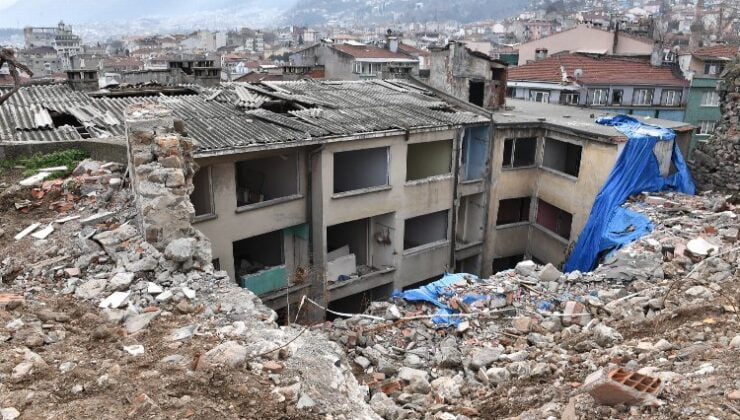 Bursa Osmangazi Kavaklı’da yıkımlar sürüyor