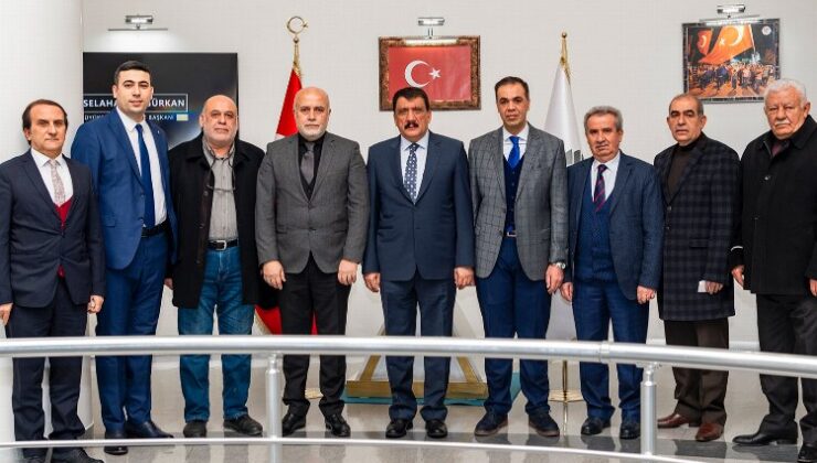 MEV Malatya Şube Başkanı ve Yönetiminden Başkan Gürkan’a ziyaret