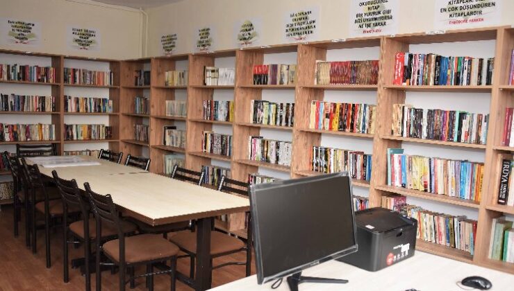 İzmir Kemalpaşa’da 5 bin 500 kitaplı ‘Kardelenler Kütüphanesi’