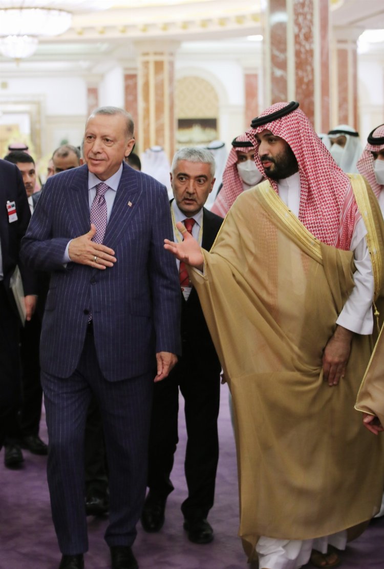 Cumhurbaşkanı Erdoğan Suudi Arabistan’da 1