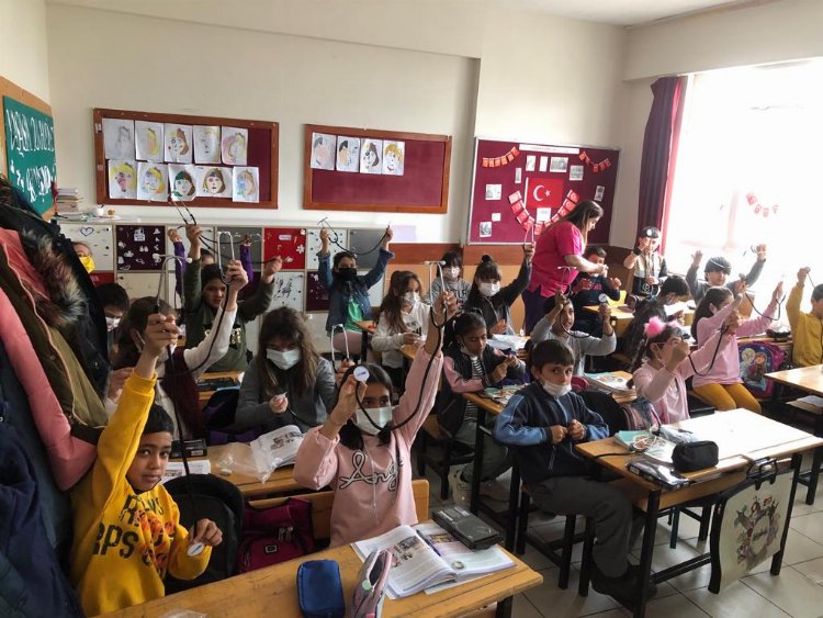 Edirne Enez'de öğrenciler kalplerinin sesini dinledi 1