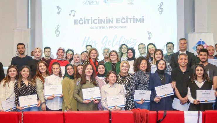 Gaziantep’de müzik keşfi için öğretmenlere eğitim