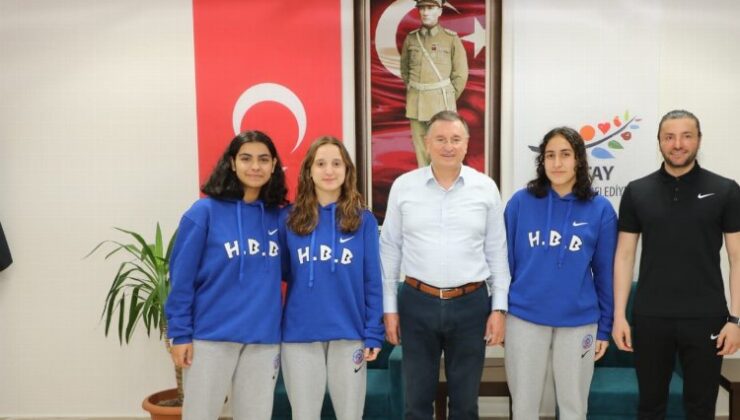 Hatay Büyükşehir Belediyesporlu sporculara milli davet