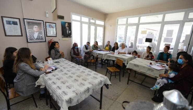 İzmir Selçuk’ta ‘Temel Hukuk Eğitimi’ devam ediyor