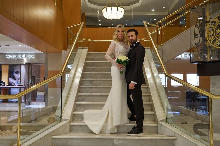 Seda Sayan 7'nci kez evlendi 1 Seda Sayan 7'nci kez evlendi 1