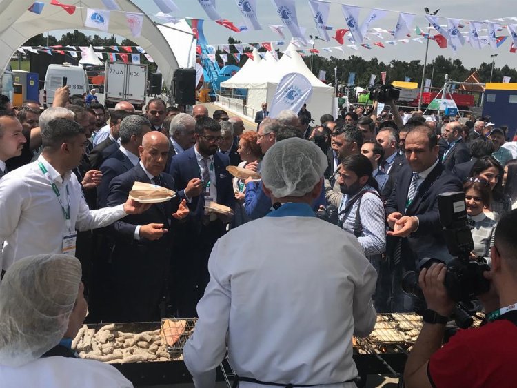 Azeriler, Türk balıklarını çok sevdi 2 Azeriler, Türk balıklarını çok sevdi 2