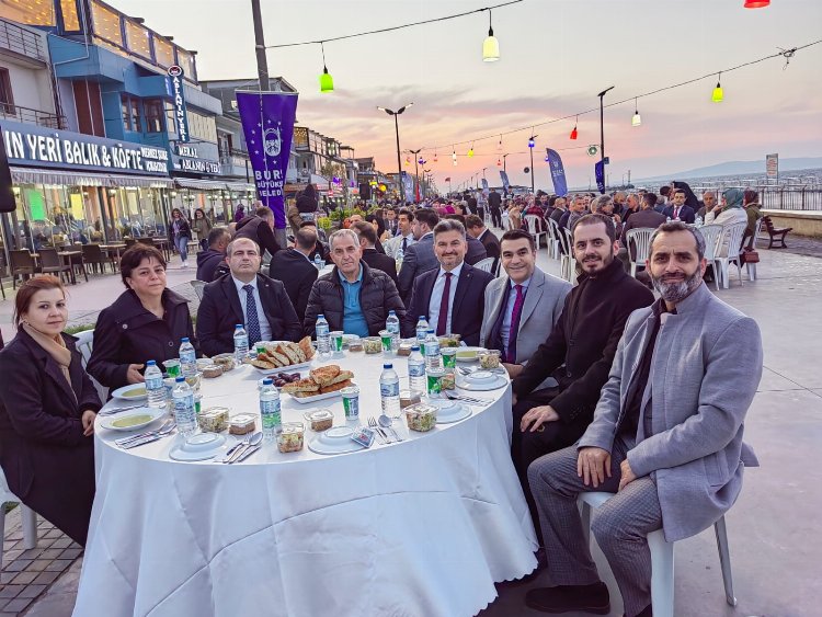 Bursa Büyükşehir'in son iftarı Mudanya'da 4