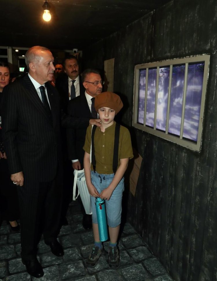 Cumhurbaşkanı Erdoğan, “Reis Bey” tiyatro oyununun gösteriminde konuştu 4
