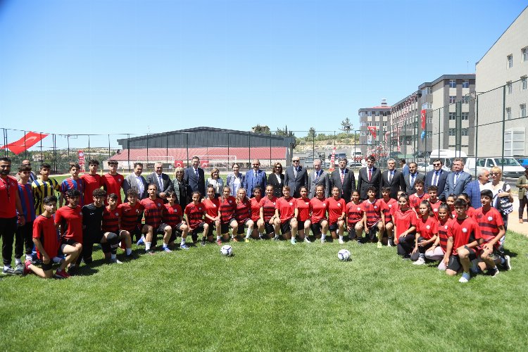 Gaziantep'te Adil Sani Konukoğlu Spor Lisesi açıldı 5