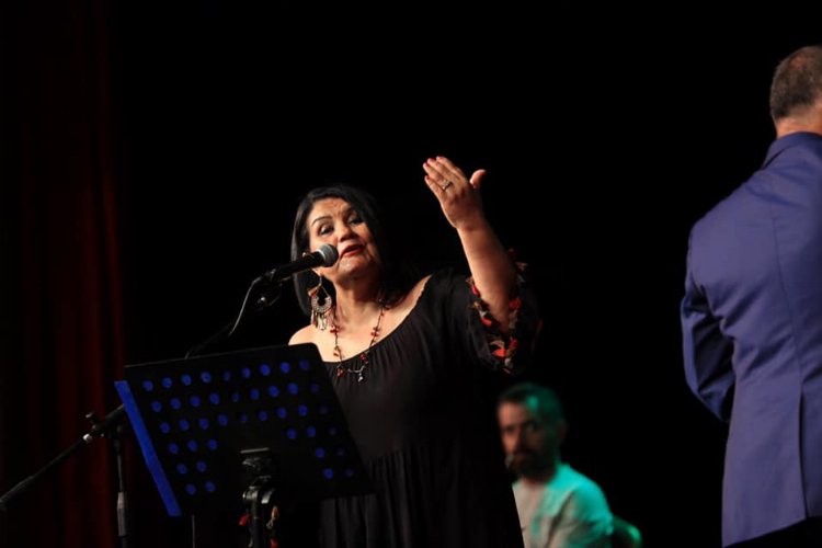 İzmir Güzelbahçe Türk Halk Müziği Korosu’ndan muhteşem konser 1