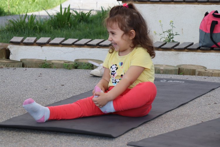 Kocaeli İzmit Çınar Çocuk Evi’nde Yoga eğitimleri devam ediyor 1